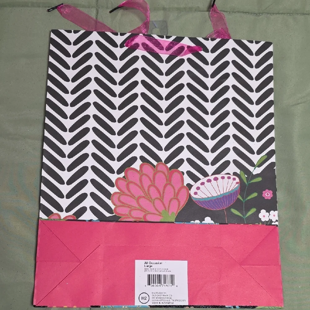 Floral Black & White Stripe All Occasion Large Gift Bags - Set of 10